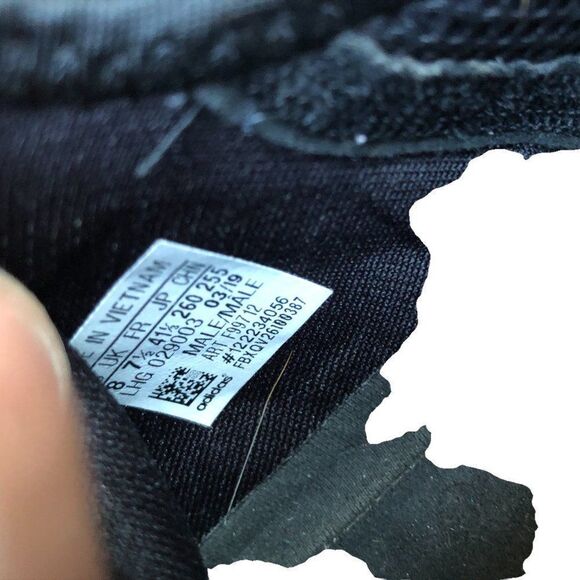 2019 Adidas NMD R1 Black Tri-Color Size 8 Black - Picture 3 of 16